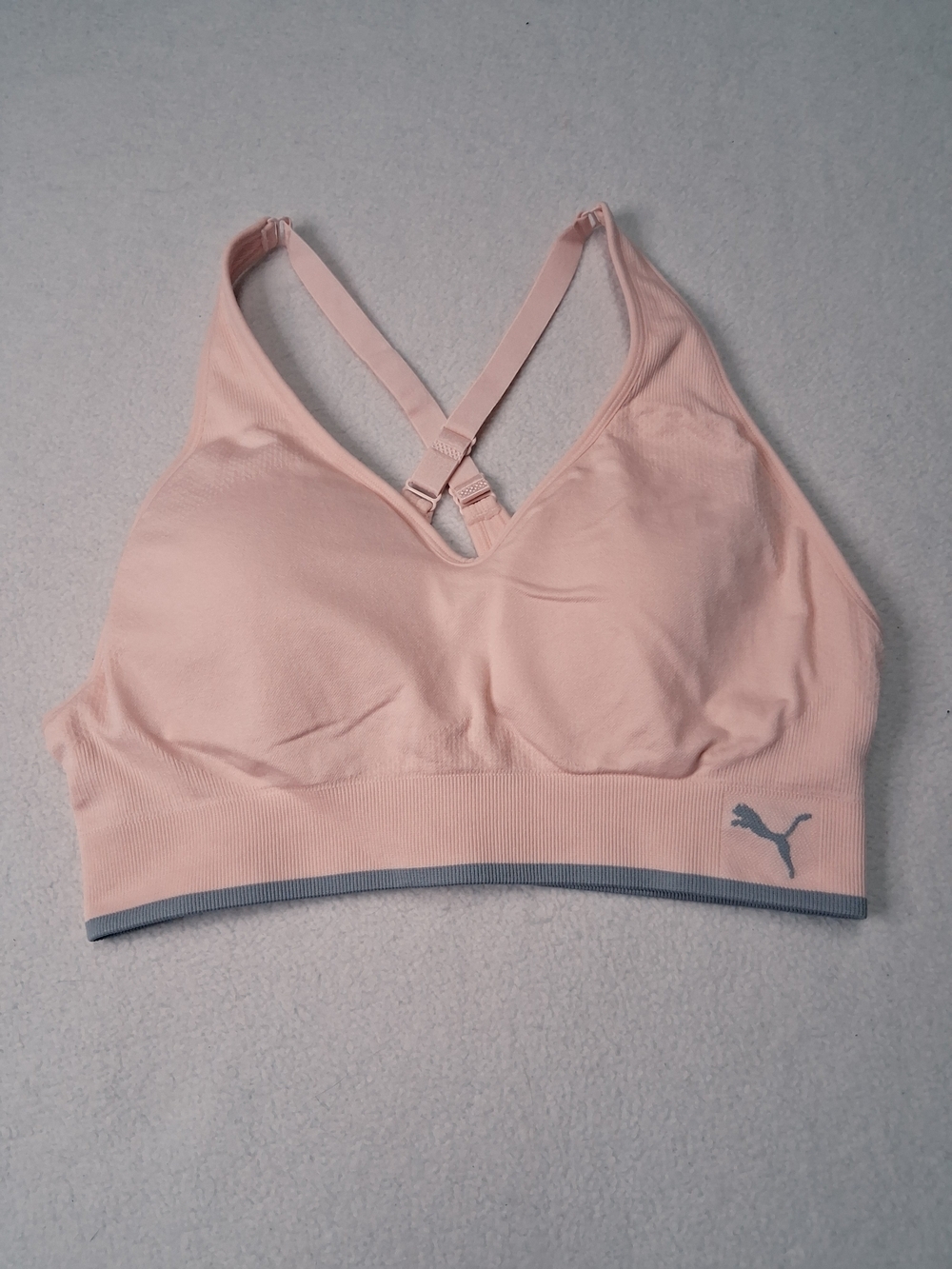 PUMA Women's Light Pink Seamless Sports Bralette